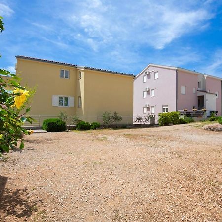 Apartment With Free And Private Parking マカルスカ エクステリア 写真