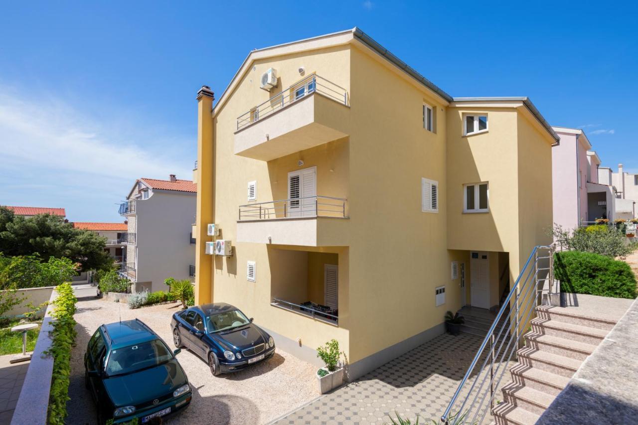 Apartment With Free And Private Parking マカルスカ エクステリア 写真